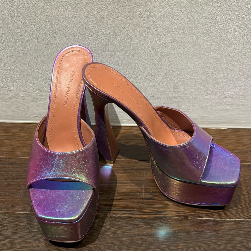 AMINA MUADDI DALIDA PLATFORM